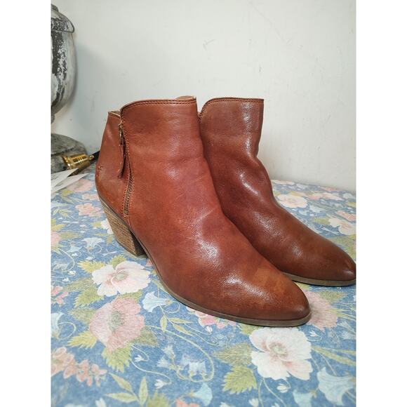 Frye Women's Ankle Boots Size 8.5M Cognac "Judith" Soft Leather Double Zip EUC - Picture 4 of 15